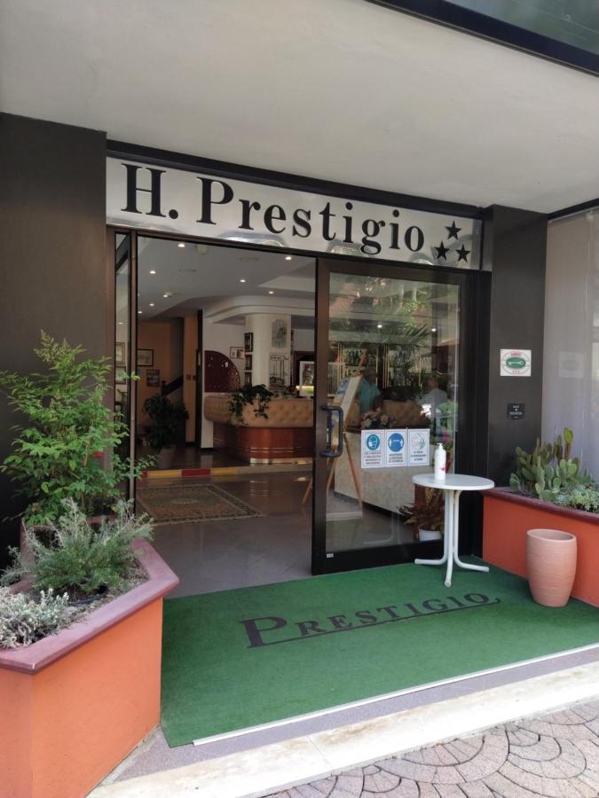 צ'סנטיקו Hotel Prestigio מראה חיצוני תמונה