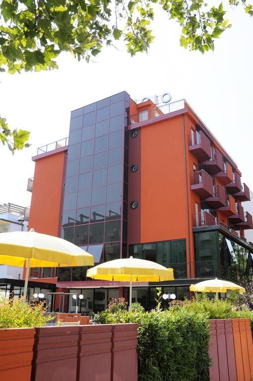 צ'סנטיקו Hotel Prestigio מראה חיצוני תמונה